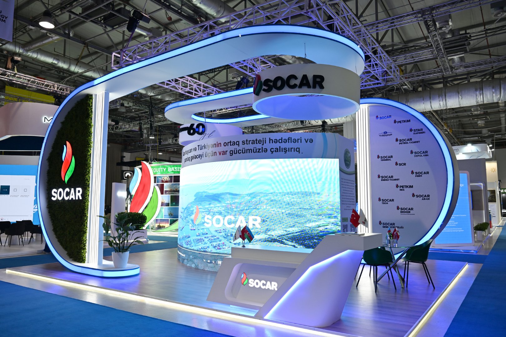 Президент Ильхам Алиев выступил на официальной церемонии открытия 30-й юбилейной выставки Caspian Oil and Gas, 13-й выставки Caspian Power и 30-го Baku Energy Forum (ФОТО/ВИДЕО)