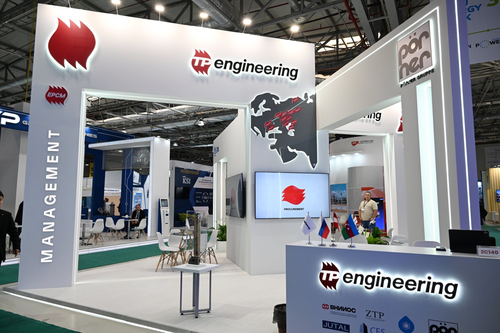 Президент Ильхам Алиев выступил на официальной церемонии открытия 30-й юбилейной выставки Caspian Oil and Gas, 13-й выставки Caspian Power и 30-го Baku Energy Forum (ФОТО/ВИДЕО)