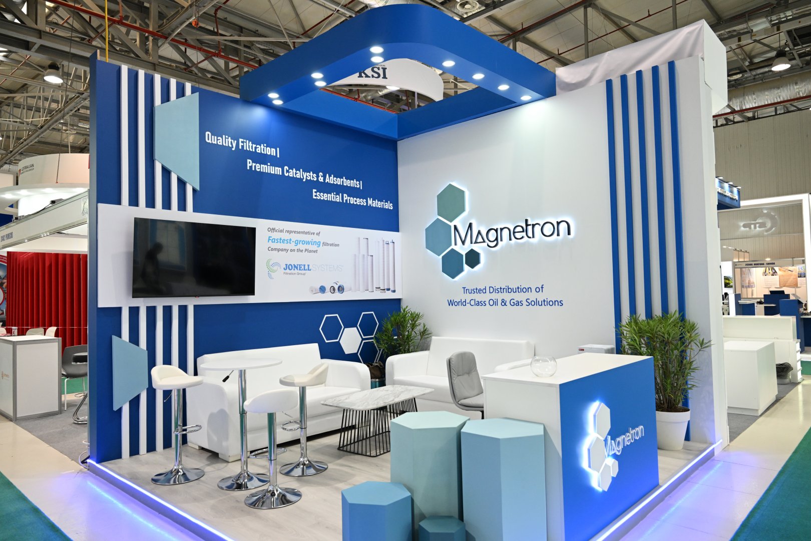 Президент Ильхам Алиев выступил на официальной церемонии открытия 30-й юбилейной выставки Caspian Oil and Gas, 13-й выставки Caspian Power и 30-го Baku Energy Forum (ФОТО/ВИДЕО)