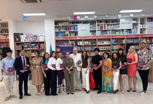 Музыка и поэзия в Баку объединились для свершения добрых деяний (ФОТО)