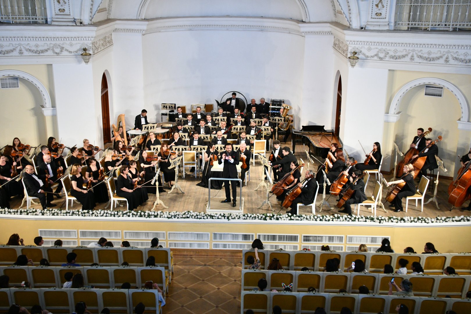 В Баку представлен познавательный концерт с "Карнавалом животных" (ФОТО)