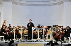 В Баку представлен познавательный концерт с "Карнавалом животных" (ФОТО)