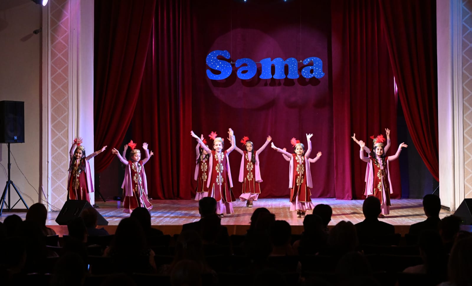 В Баку прошел праздник детского творчества ансамбля танца "Сяма" (ФОТО)