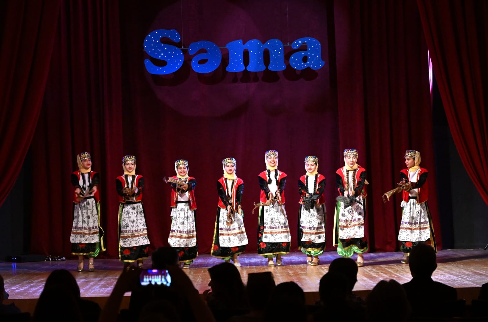 В Баку прошел праздник детского творчества ансамбля танца "Сяма" (ФОТО)