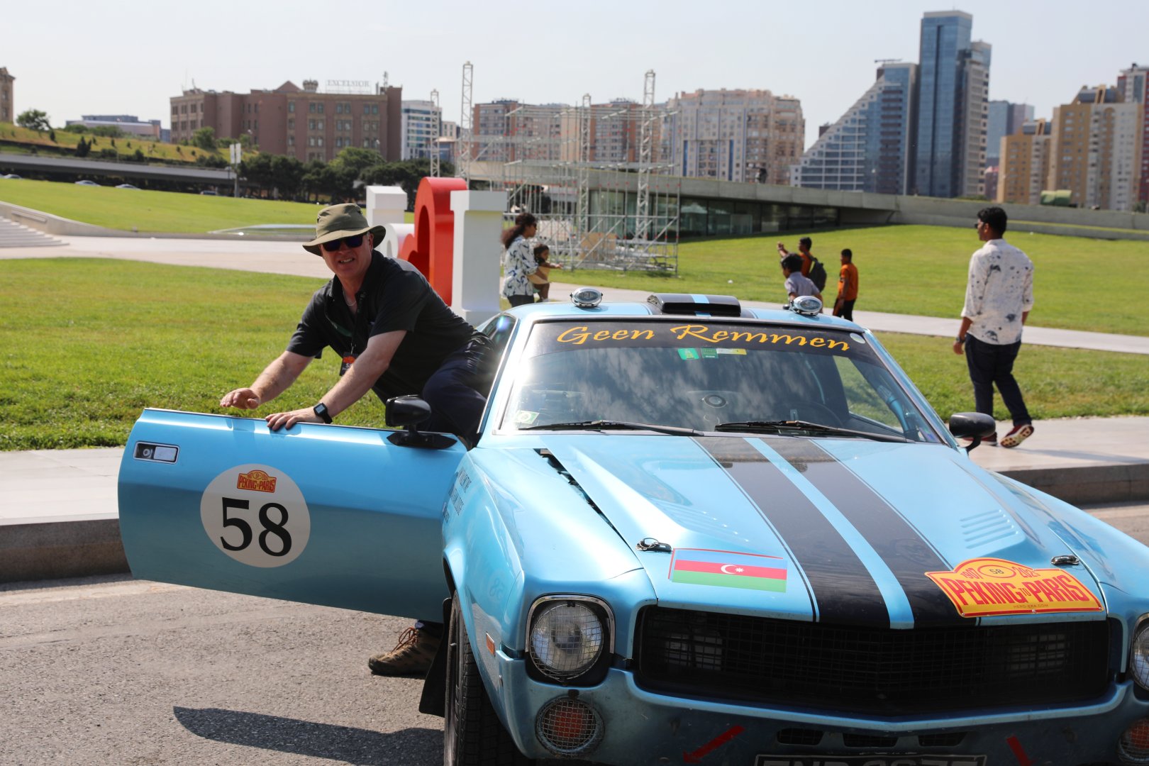 От Центра Гейдара Алиева стартовал азербайджанский этап ралли "Peking to Paris Motor Challenge" (ФОТО/ВИДЕО)