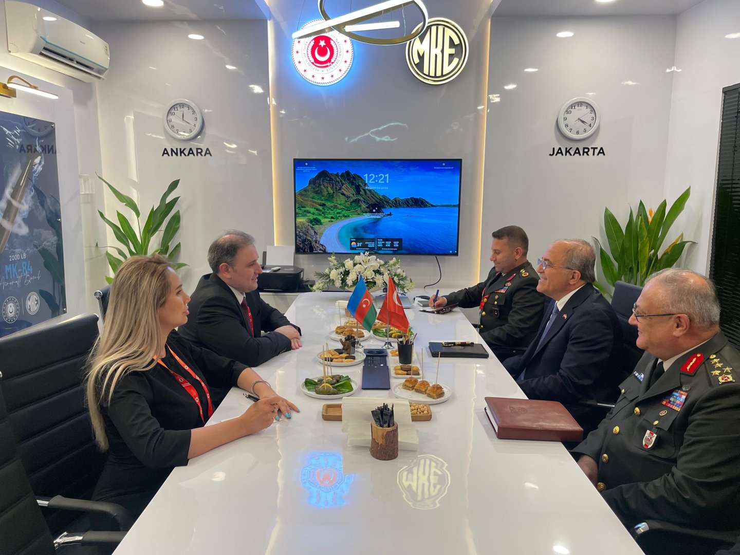 В Индонезии обсудили расширение сотрудничества со структурами оборонпрома  Азербайджана (ФОТО)