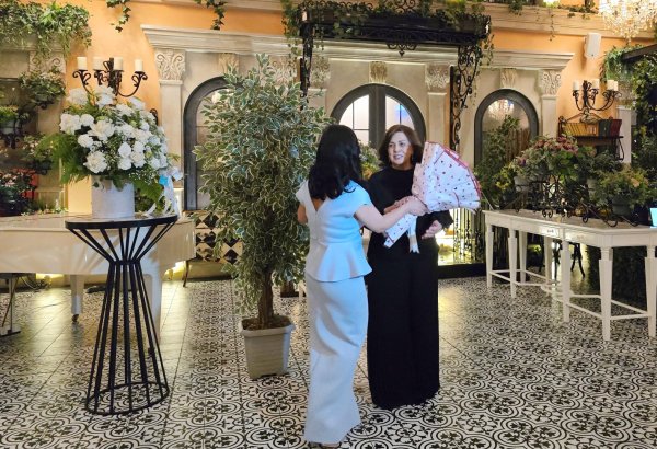 Юбилей Лалы Аббасовой: Мир женщины - история жизни, рассказанная сердцем (ФОТО)