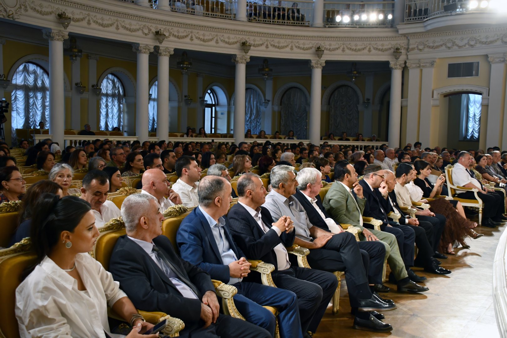 Концерт народного артиста Азербайджана Тейюба Асланова "С друзьями вместе..." в ритме национальной самобытности (ФОТО)