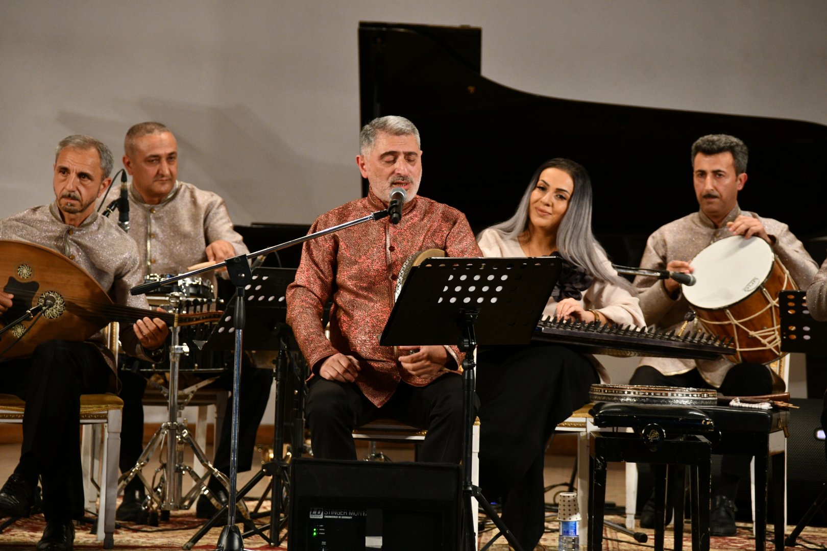 Концерт народного артиста Азербайджана Тейюба Асланова "С друзьями вместе..." в ритме национальной самобытности (ФОТО)