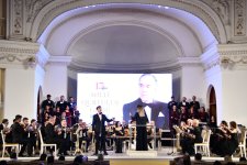 В Баку состоялся торжественный концерт, посвящённый Дню национального спасения (ФОТО)