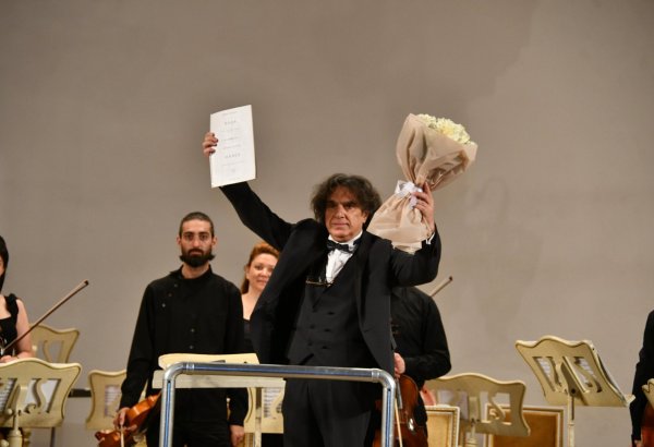 Любовь к великому искусству - отмечен юбилей Маэстро Фахраддина Керимова (ФОТО)