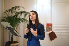 Французские пенсионеры в ритме диксиленда на презентации культурного наследия Азербайджана в Париже (ВИДЕО, ФОТО)