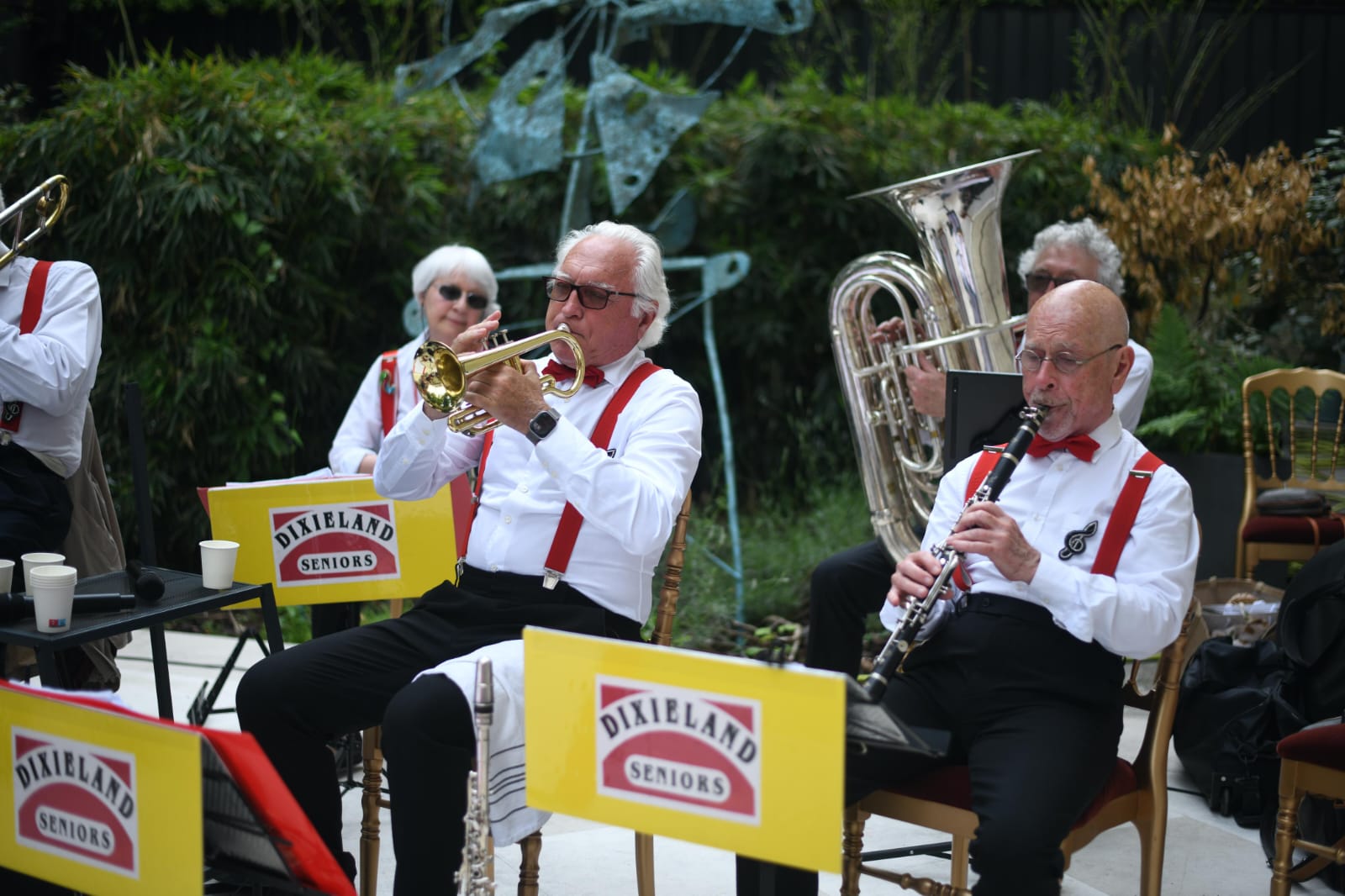 Французские пенсионеры в ритме диксиленда на презентации культурного наследия Азербайджана в Париже (ВИДЕО, ФОТО)