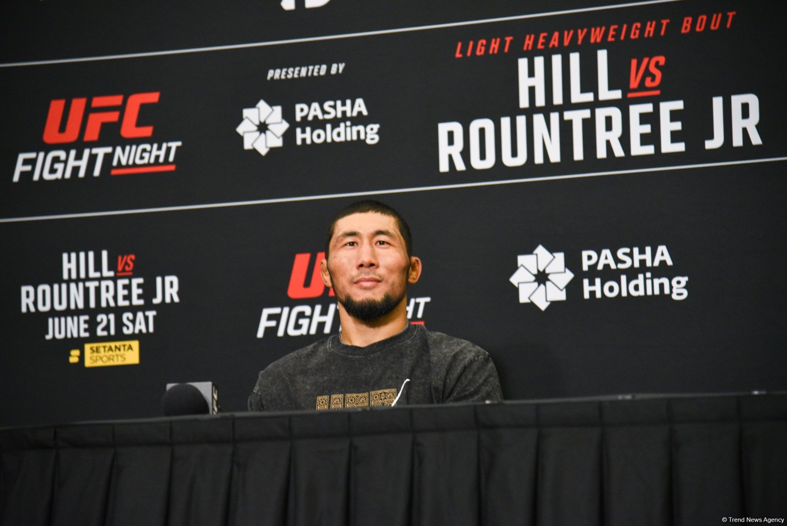 Первый кыргызский боец в UFC готовит зрелищный бой в Баку