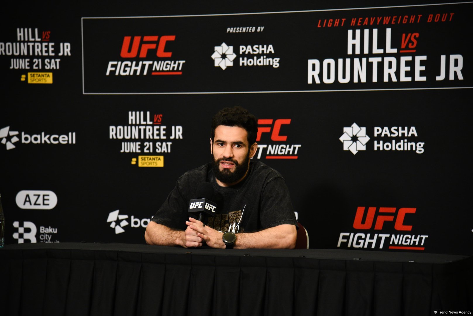 В Азербайджане чувствую братскую поддержку - таджикский боец UFC Мухаммед Наимов