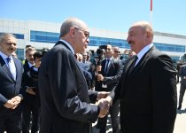 Президент Ильхам Алиев прибыл с рабочим визитом в Турцию (ФОТО/ВИДЕО)