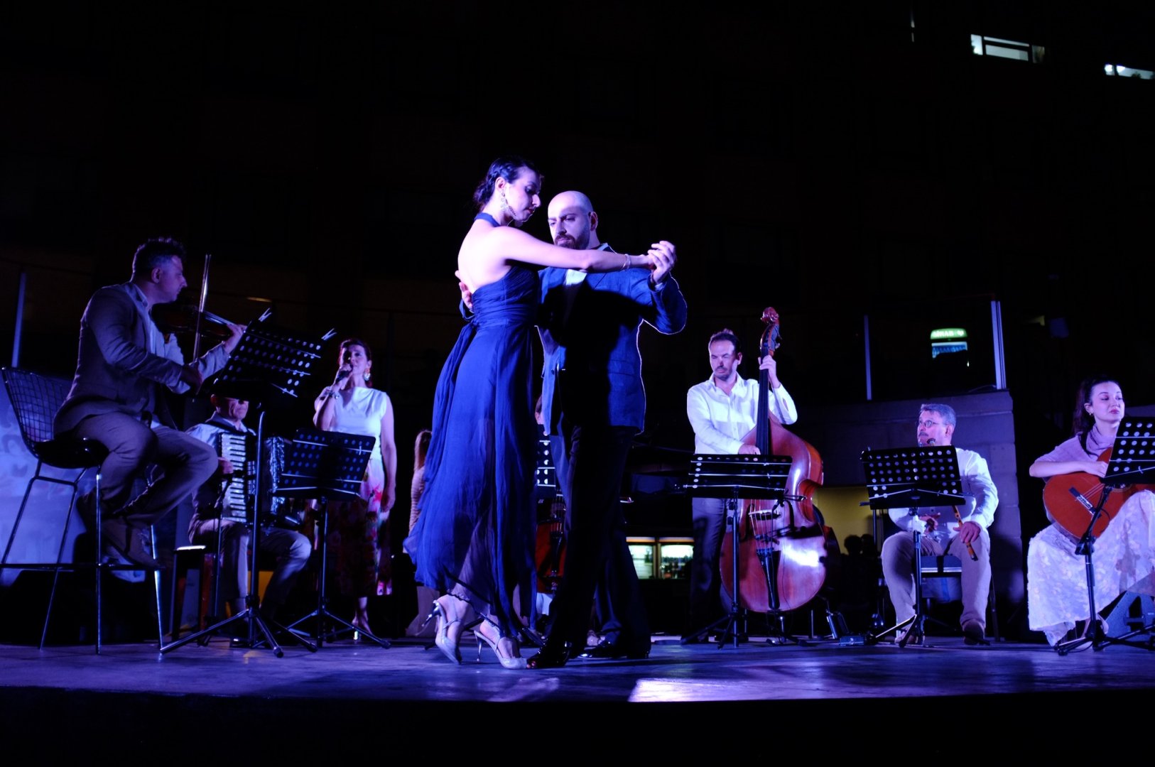 Чувственное танго под звездами Баку зажгло огонь в сердцах (ВИДЕО, ФОТО)