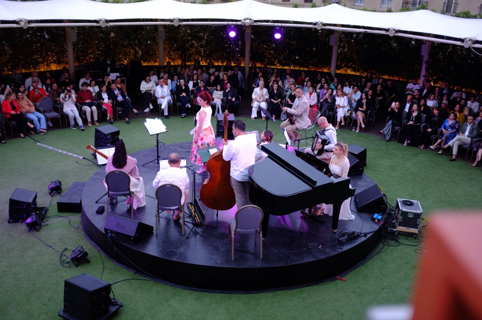 Чувственное танго под звездами Баку зажгло огонь в сердцах (ВИДЕО, ФОТО)