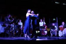 Чувственное танго под звездами Баку зажгло огонь в сердцах (ВИДЕО, ФОТО)