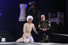 Блестящая премьера "Повествование о Шахе Аббасе" - одном из величайших правителей Сефевидской империи (ФОТО)