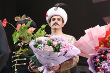 Блестящая премьера "Повествование о Шахе Аббасе" - одном из величайших правителей Сефевидской империи (ФОТО)