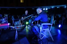 Поток эмоций с виртуозом Шаином Новрасли под открытым небом Баку - магия джаза и импровизаций (ВИДЕО, ФОТО)