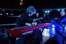 Поток эмоций с виртуозом Шаином Новрасли под открытым небом Баку - магия джаза и импровизаций (ВИДЕО, ФОТО)