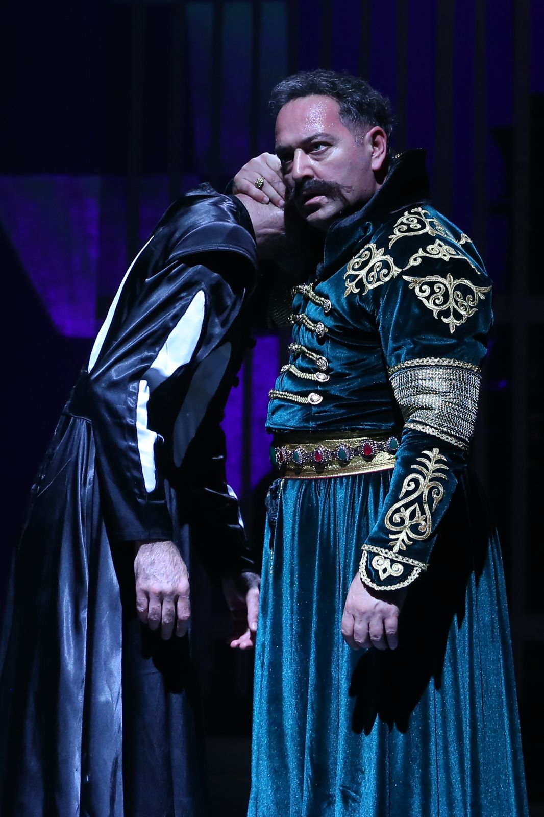 Блестящая премьера "Повествование о Шахе Аббасе" - одном из величайших правителей Сефевидской империи (ФОТО)