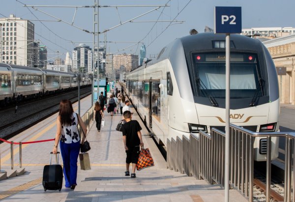 Названо число пассажиров, воспользовавшихся ж/д маршрутом Баку-Газах