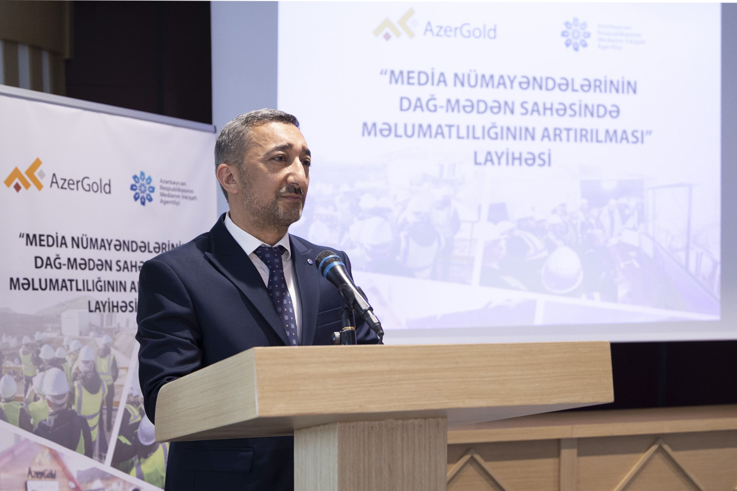 ЗАО “AzerGold” и Агентство развития медиа организовали очередной тренинг и медиатур для журналистов (ФОТО/ВИДЕО)