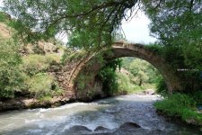 От крепости к крепости – Гедабей: земля исторических памятников (ФОТО)