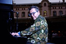 Музыкальное приключение в Баку со всемирно известным джазменом Майком дель Ферро (ВИДЕО, ФОТО)