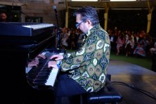 Музыкальное приключение в Баку со всемирно известным джазменом Майком дель Ферро (ВИДЕО, ФОТО)