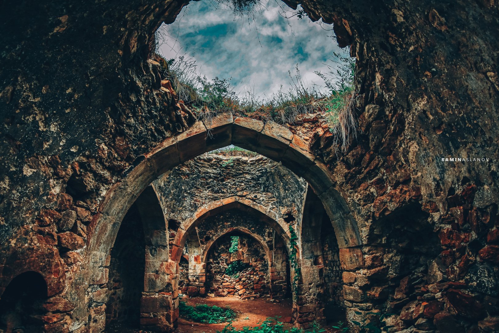 От крепости к крепости – Гедабей: земля исторических памятников (ФОТО)