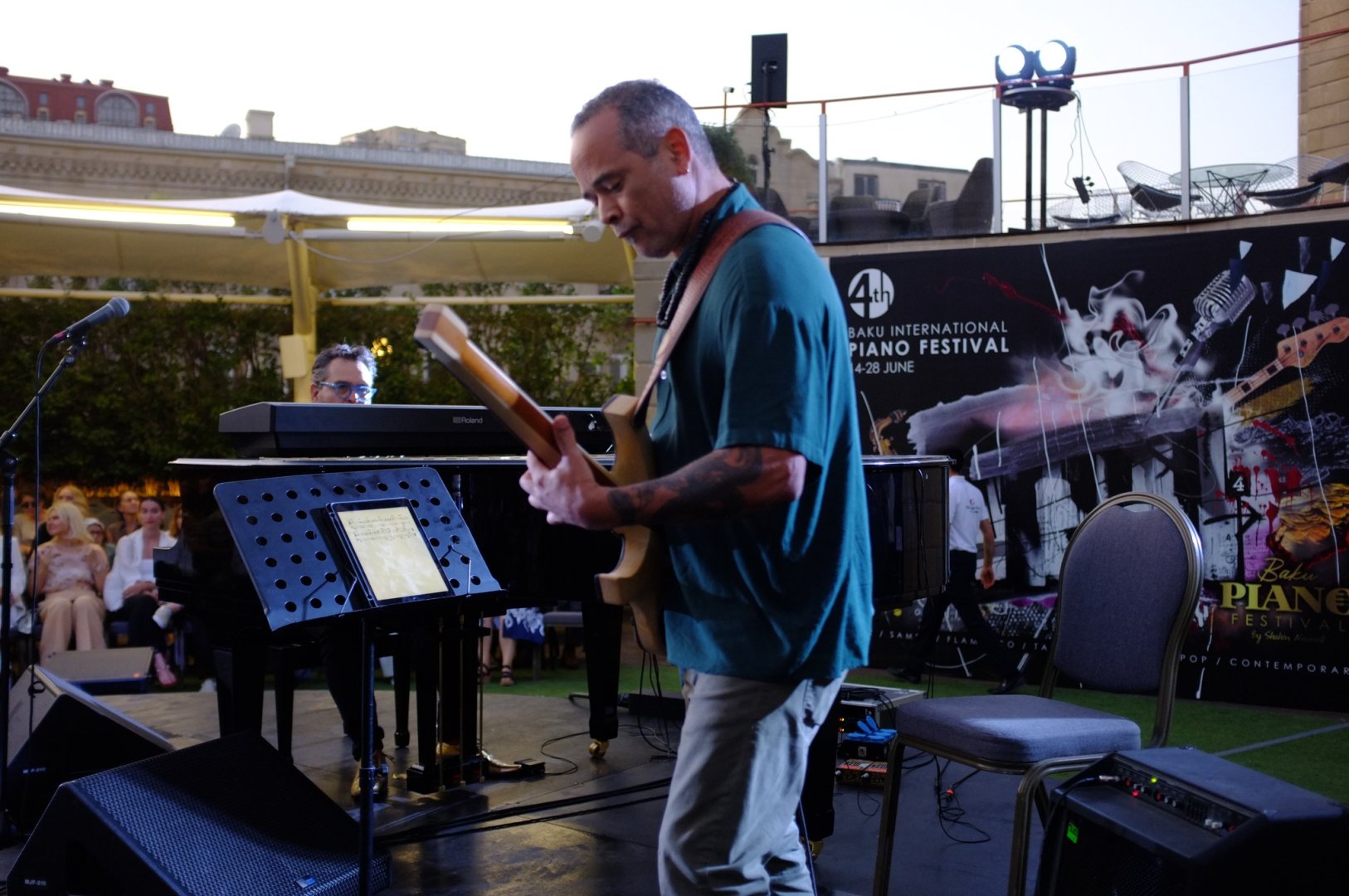 Музыкальное приключение в Баку со всемирно известным джазменом Майком дель Ферро (ВИДЕО, ФОТО)