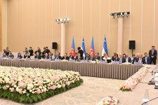 Состоялось открытие 1-го узбекско-азербайджанского межпарламентского форума (ФОТО)