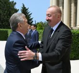 В Баку состоялась церемония официальной встречи Президента Узбекистана Шавката Мирзиёева (ФОТО/ВИДЕО)