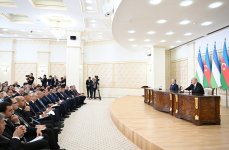 Президент Ильхам Алиев и Президент Шавкат Мирзиёев выступили с заявлениями для прессы (ФОТО/ВИДЕО)