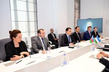 Министр культуры Узбекистана наградил азербайджанского музыканта медалью "Культурный посол" (ФОТО)