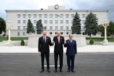 Искренняя беседа Президента Ильхама Алиева с Эрдоганом и Шахбазом Шарифом в Ханкенди (ФОТО/ВИДЕО)