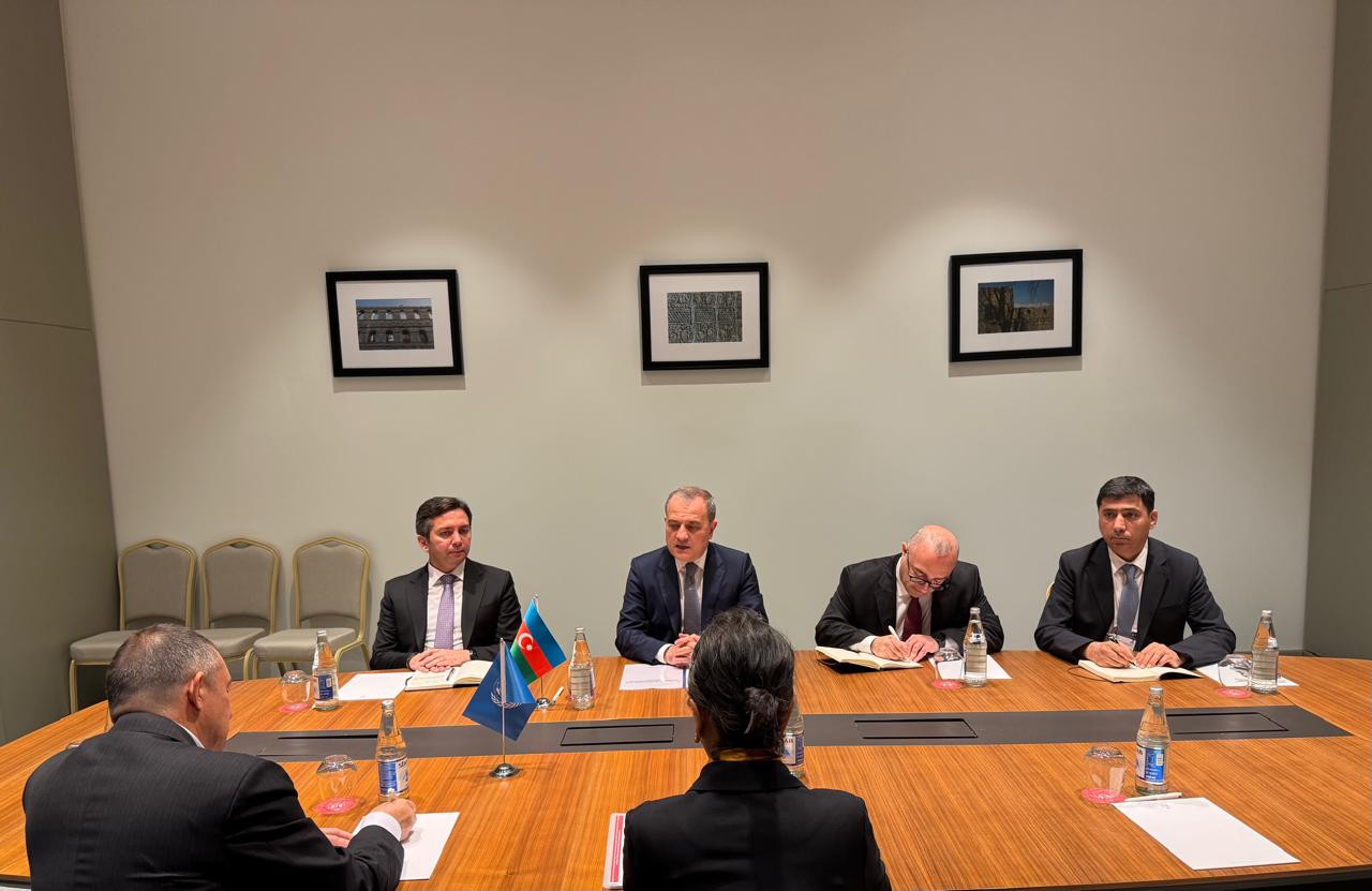 Обсуждены перспективы развития сотрудничества между Азербайджаном и UNESCAP (ФОТО)