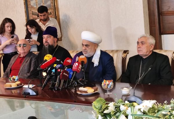 В Карабахе восстанавливаются все святыни без исключения - Аллахшукюр Пашазаде