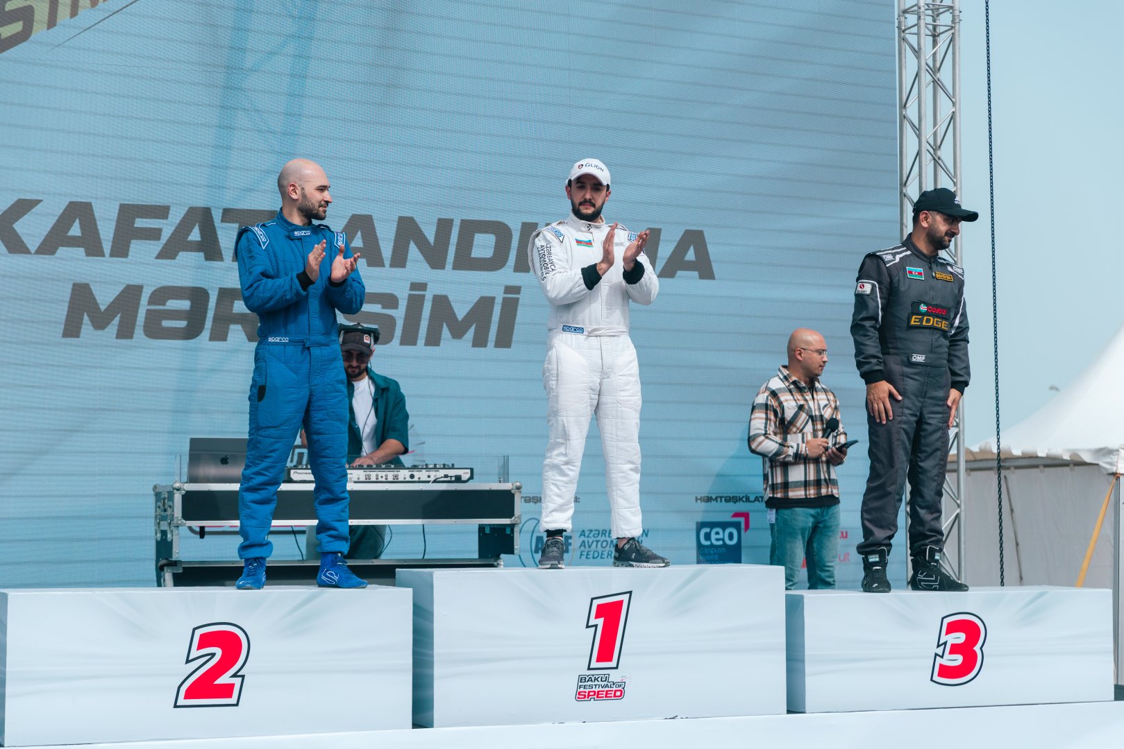 Награждены победители Бакинского фестиваля скорости (ФОТО)