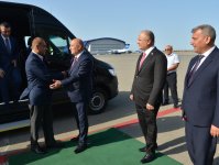 Председатель Национальной ассамблеи Пакистана прибыл с визитом в Азербайджан (ФОТО)