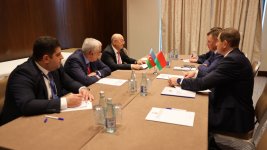 Кямаледдин Гейдаров встретился с руководителями ведомств стран-участниц 58-й сессии Исполнительного совета МОГО (ФОТО)