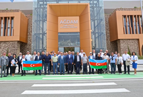 В рамках очередной поездки в Карабах руководители политических партий Азербайджана посетили Агдам (ФОТО)