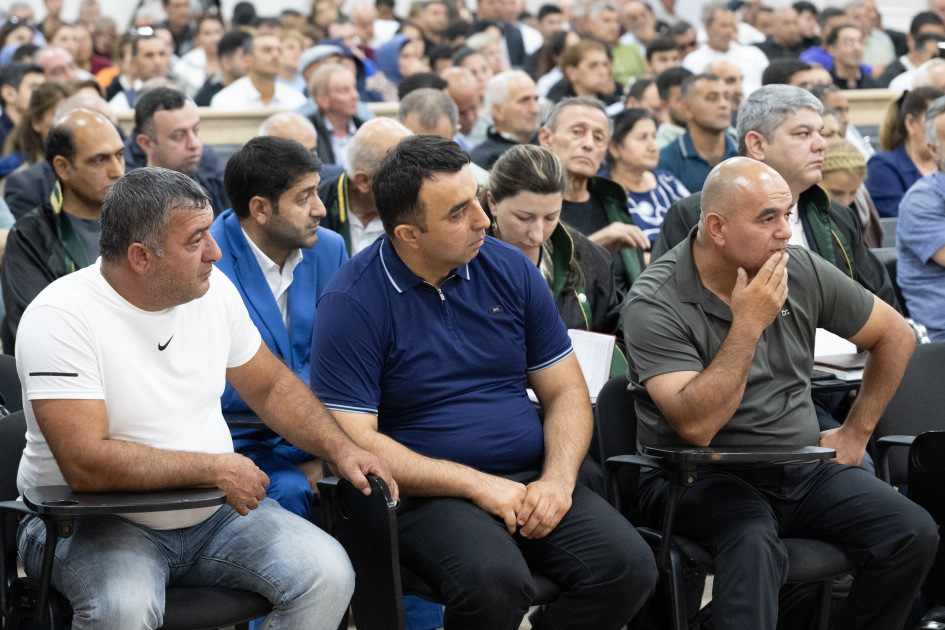 Лица, подвергшиеся пыткам в плену и в заложниках во время оккупации азербайджанских территорий вооруженными силами Армении, дали показания в суде (ФОТО)