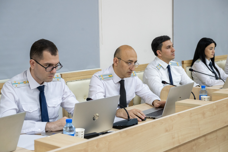 Лица, подвергшиеся пыткам в плену и в заложниках во время оккупации азербайджанских территорий вооруженными силами Армении, дали показания в суде (ФОТО)