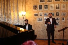 В рамках проекта "Гости Бюльбюля" прошел вечер, посвященный творчеству Самеда Вургуна (ФОТО)