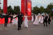 На берегу Каспия в Баку состоялось грандиозное закрытие "Дней оперы" с участием звезд (ФОТО)